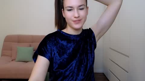 alicianoveli online show from 12/28/24, 01:59