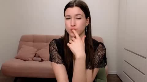 alicianoveli online show from 02/10/25, 03:21