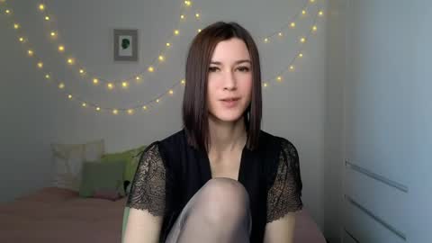Snapshot of alicianoveli chatting on 05/27/26, 07:27 alicianoveli online show from 05/27/26, 07:27
