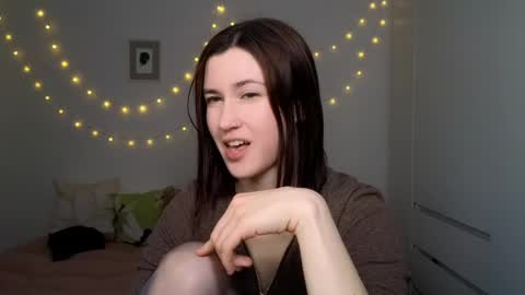 Snapshot of alicianoveli chatting on 05/29/26, 04:16 alicianoveli online show from 05/29/26, 04:16
