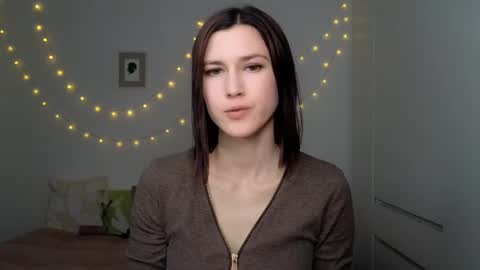 Snapshot of alicianoveli chatting on 05/30/26, 05:10 alicianoveli online show from 05/30/26, 05:10