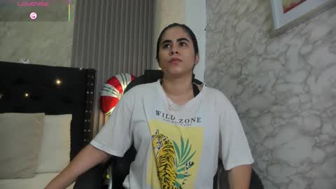 alicya online show from 12/16/25, 09:14