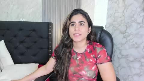 Snapshot of alicy__torres chatting on 03/27/26, 08:26 alicya online show from 03/27/26, 08:26