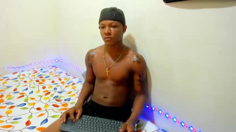 Alid 17 online show from 12/04/24, 08:12