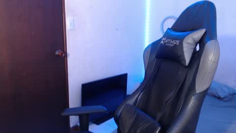 Alid 17 online show from 01/14/25, 05:19