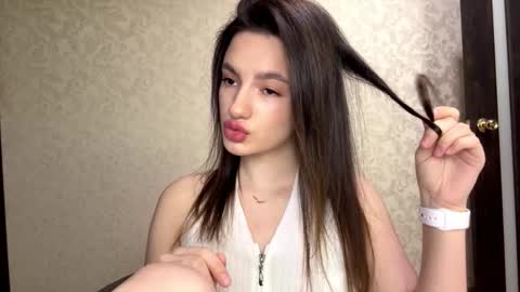 Niki online show from 02/21/26, 03:35