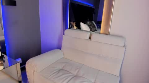 Ali Diaz online show from 02/14/25, 01:45