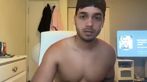 Snapshot of alien010302288166 chatting on 07/16/26, 04:57 Cubanito online show from 07/16/26, 04:57