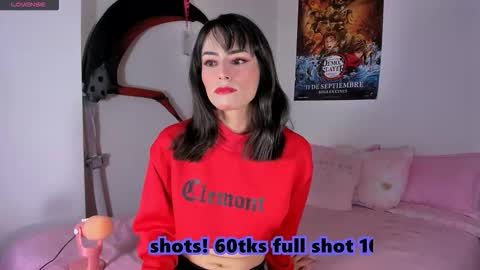 Aiko  Independent Model  online show from 11/26/25, 08:54