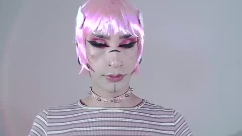     online show from 01/20/25, 02:53