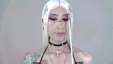     online show from 01/29/25, 01:58