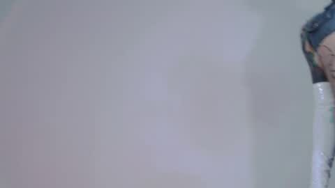     online show from 02/09/25, 03:22