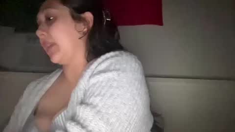 Snapshot of alihandra_ale chatting on 10/14/25, 04:02 alihandra_ale online show from 10/14/25, 04:02