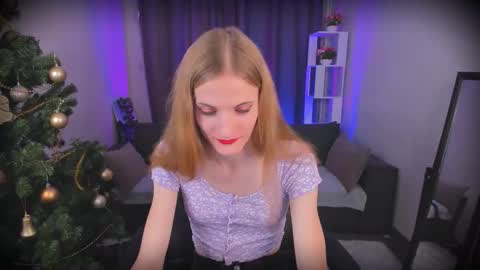 Snapshot of aliice_cartier chatting on 01/11/25, 01:06 Alice online show from 01/11/25, 01:06