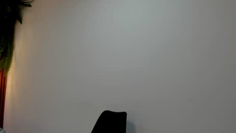 Snapshot of aliice_greco chatting on 06/15/26, 12:24 Alice online show from 06/15/26, 12:24