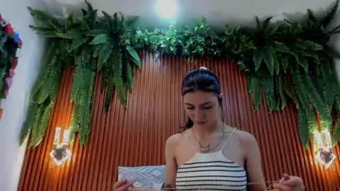 Snapshot of aliice_greco chatting on 06/19/26, 01:15 Alice online show from 06/19/26, 01:15