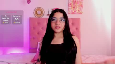 aliice_walker_ online show from 12/02/24, 03:47