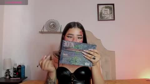 aliice_walker_ online show from 02/10/25, 06:35