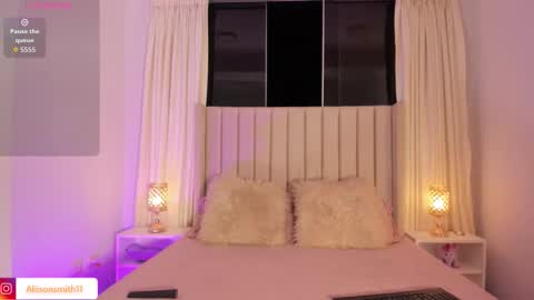 Snapshot of aliison_smith chatting on 02/08/26, 04:27 Alisson online show from 02/08/26, 04:27