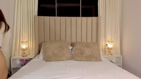 Alisson  online show from 05/03/26, 03:45