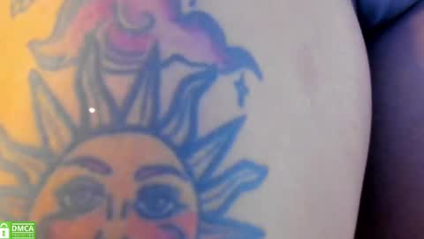 alika_jonhson_ online show from 05/05/26, 02:30