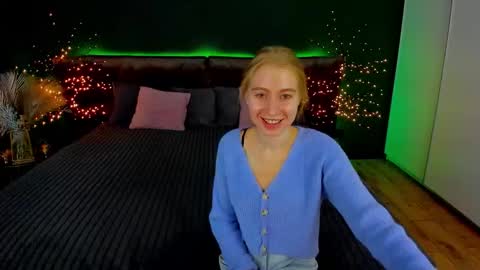 Alina online show from 09/20/25, 05:41