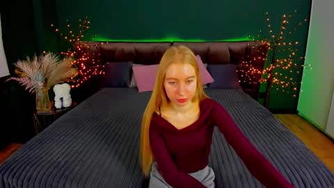 Alina online show from 11/06/25, 07:09