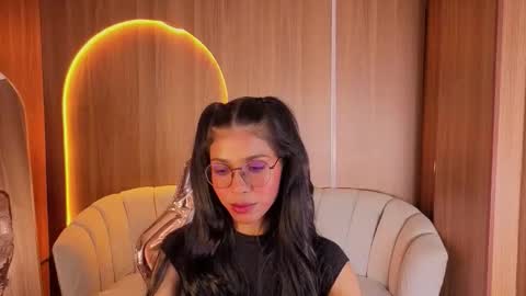 alina_b_ online show from 03/23/26, 08:13