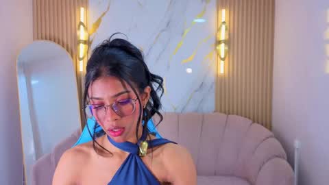 alina_b_ online show from 04/13/26, 08:14
