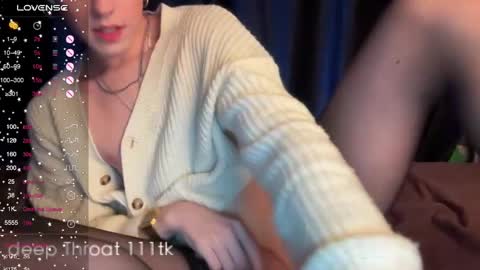 Snapshot of alina_flow chatting on 01/01/25, 10:03 Alexa online show from 01/01/25, 10:03