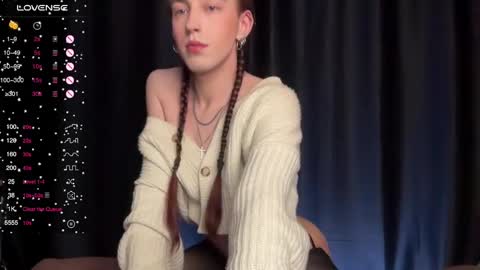 Snapshot of alina_flow chatting on 01/17/25, 08:00 Alexa online show from 01/17/25, 08:00