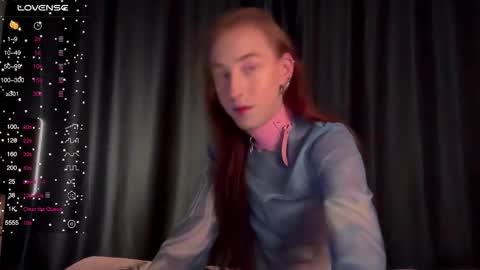 Snapshot of alina_flow chatting on 09/16/25, 10:27 Alexa online show from 09/16/25, 10:27