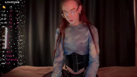 Snapshot of alina_flow chatting on 09/21/25, 11:34 Alexa online show from 09/21/25, 11:34