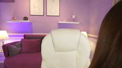 Snapshot of alinabennet chatting on 06/09/26, 11:33 Alina Bennet online show from 06/09/26, 11:33