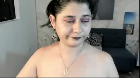 alinabozz1 online show from 06/13/26, 03:37