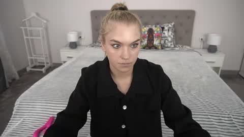 Alina online show from 06/16/26, 12:30