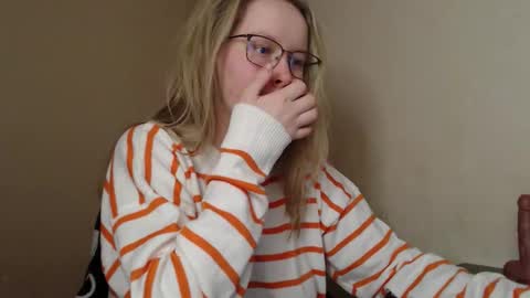 Snapshot of alinasei chatting on 01/31/26, 09:46 alinasei online show from 01/31/26, 09:46