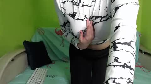 Snapshot of alinasei chatting on 03/08/26, 02:54 alinasei online show from 03/08/26, 02:54