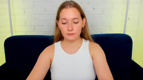 alinawise online show from 06/10/26, 01:28