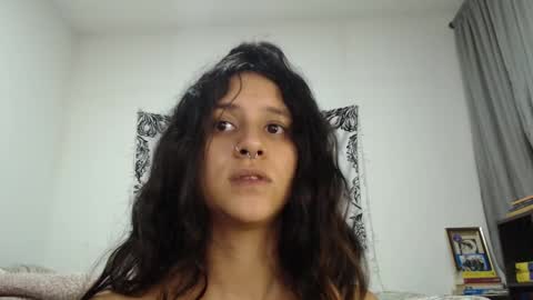 Snapshot of alinawoolf_ chatting on 12/26/24, 04:43  Ali  online show from 12/26/24, 04:43