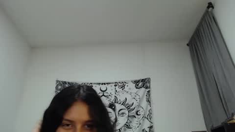 Snapshot of alinawoolf_ chatting on 03/10/25, 06:16  Ali  online show from 03/10/25, 06:16