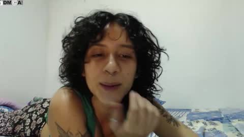 Snapshot of alinawoolf_ chatting on 09/29/25, 03:55  Ali  online show from 09/29/25, 03:55