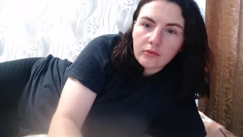AlinaxJames online show from 06/17/26, 08:06