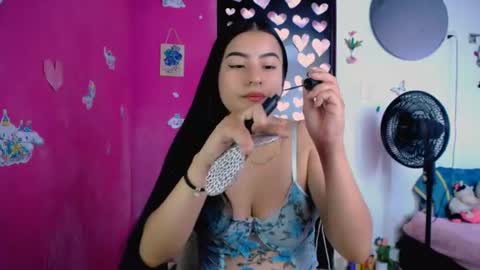 Alis jines   online show from 06/17/26, 02:51