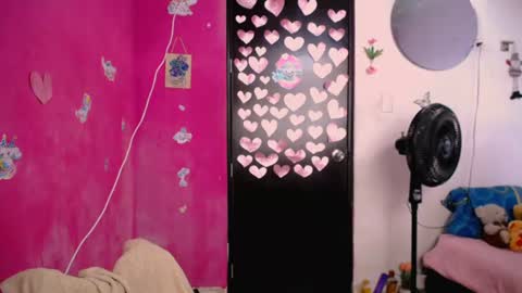 Alis jines   online show from 06/30/26, 03:24