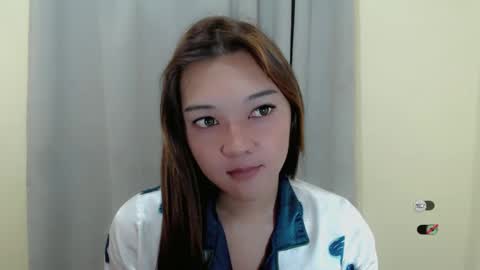 Snapshot of alisa_kiss_ chatting on 02/19/25, 09:17 Shanti xhey online show from 02/19/25, 09:17