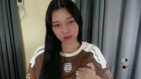 Snapshot of alisa_kiss_ chatting on 03/12/25, 11:12 Shanti xhey online show from 03/12/25, 11:12