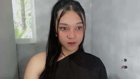 Snapshot of alisa_kiss_ chatting on 10/27/25, 11:20 Shanti xhey online show from 10/27/25, 11:20