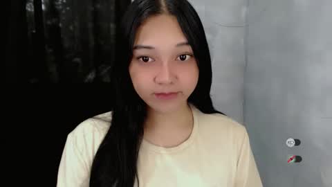 Snapshot of alisa_kiss_ chatting on 11/10/25, 07:51 Shanti xhey online show from 11/10/25, 07:51