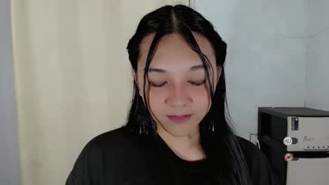 Snapshot of alisa_kiss_ chatting on 12/13/25, 07:53 Shanti xhey online show from 12/13/25, 07:53